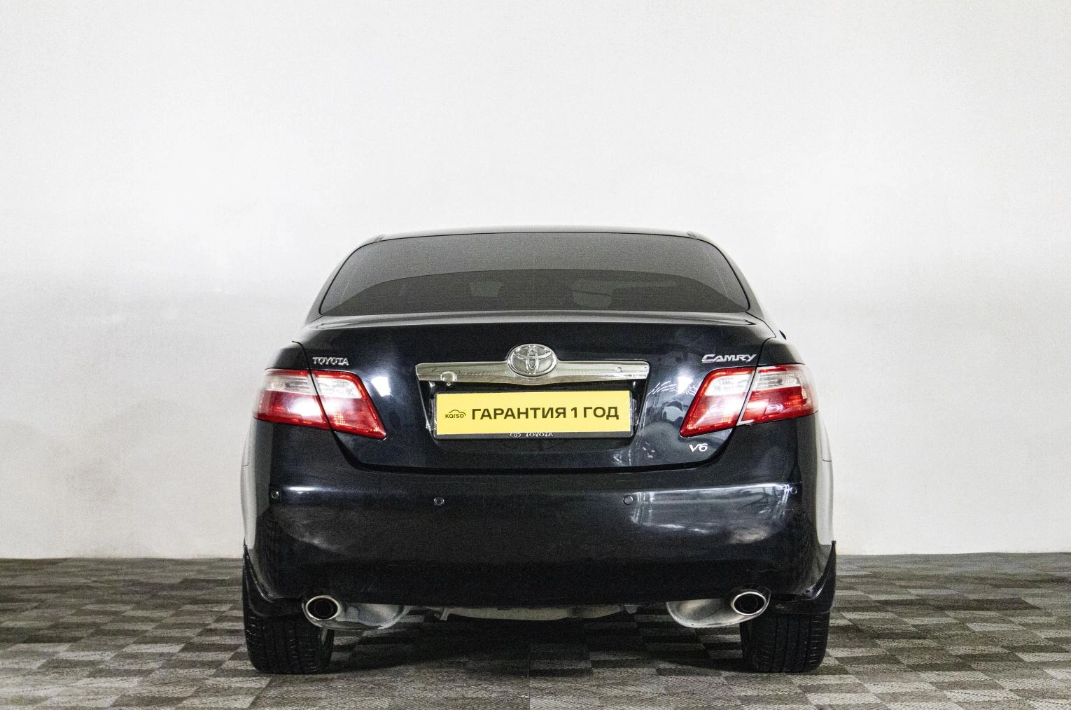 Toyota Camry 5 из 19