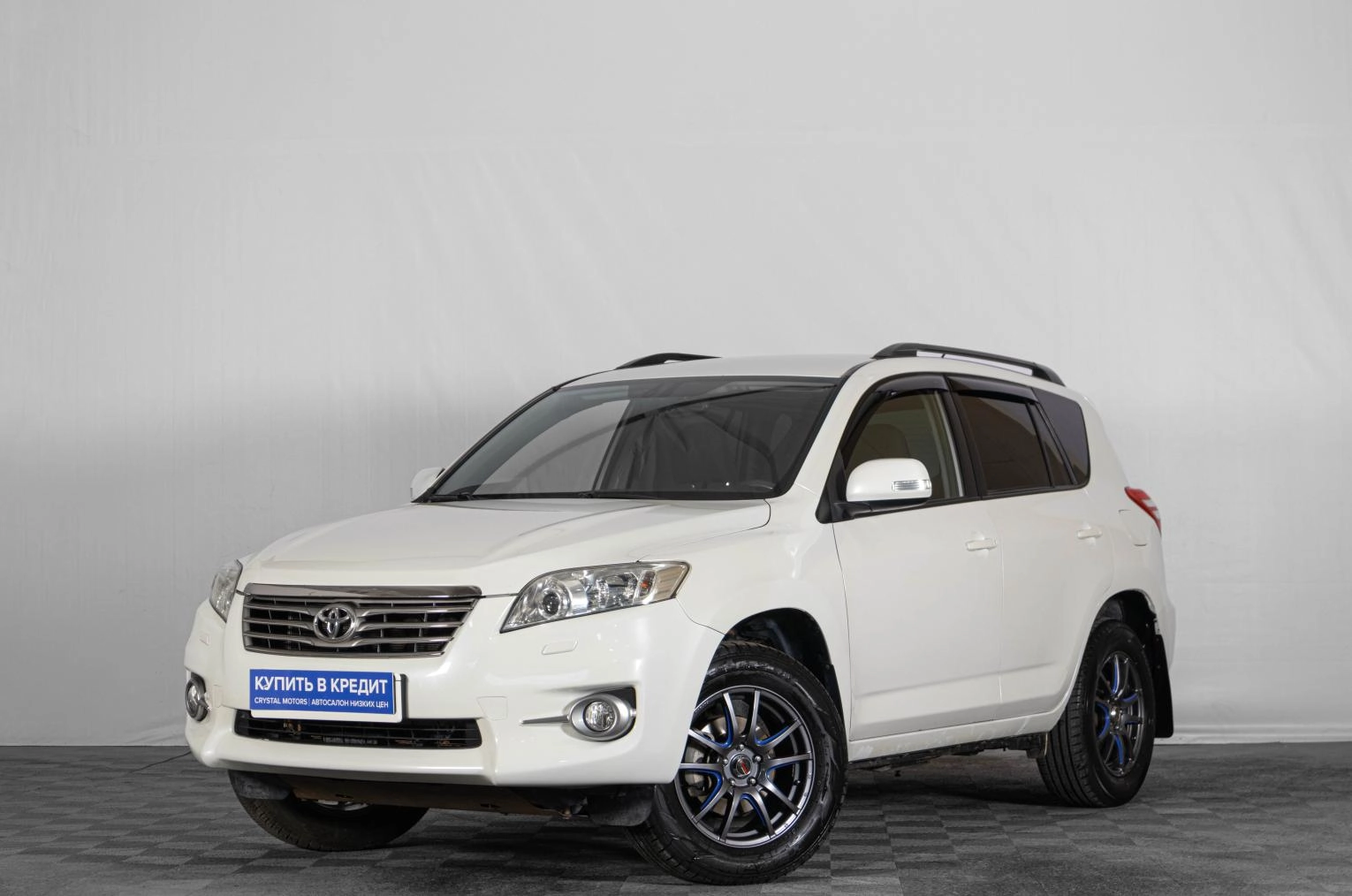 Toyota RAV4 3 из 19