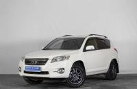 Toyota RAV4 3 из 19