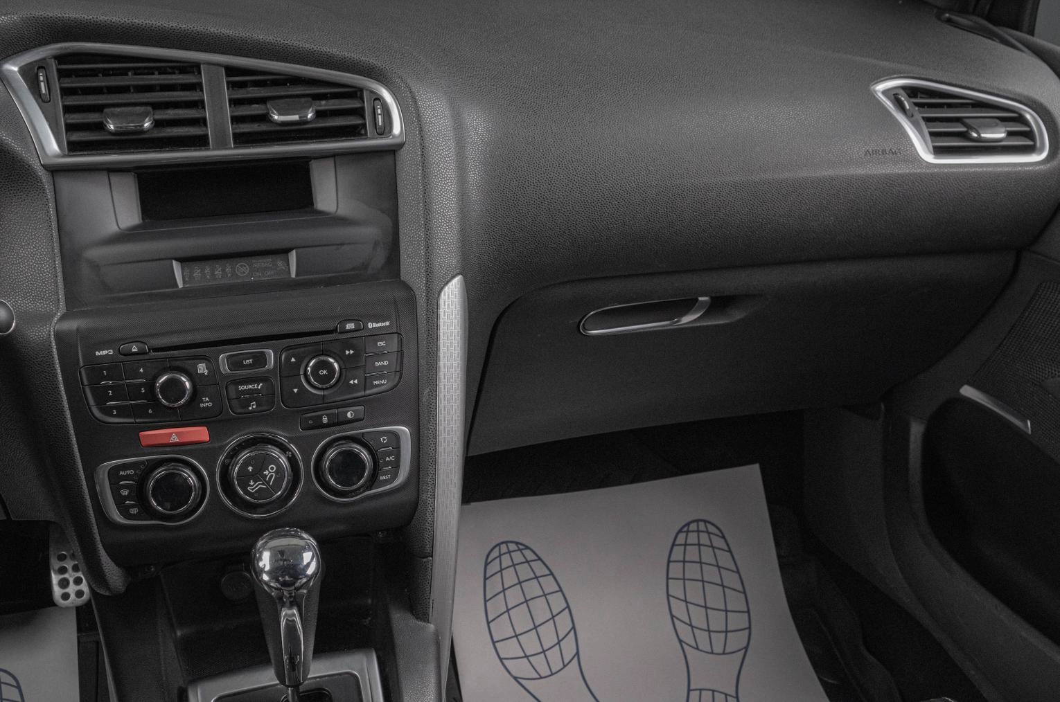 Citroen DS4 9 из 19