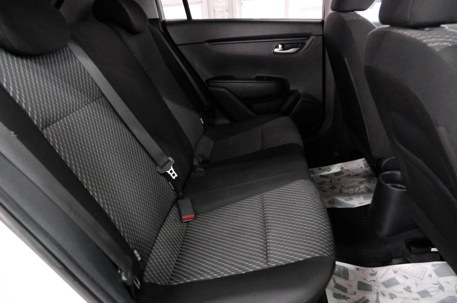 KIA Rio X-Line 23 из 25