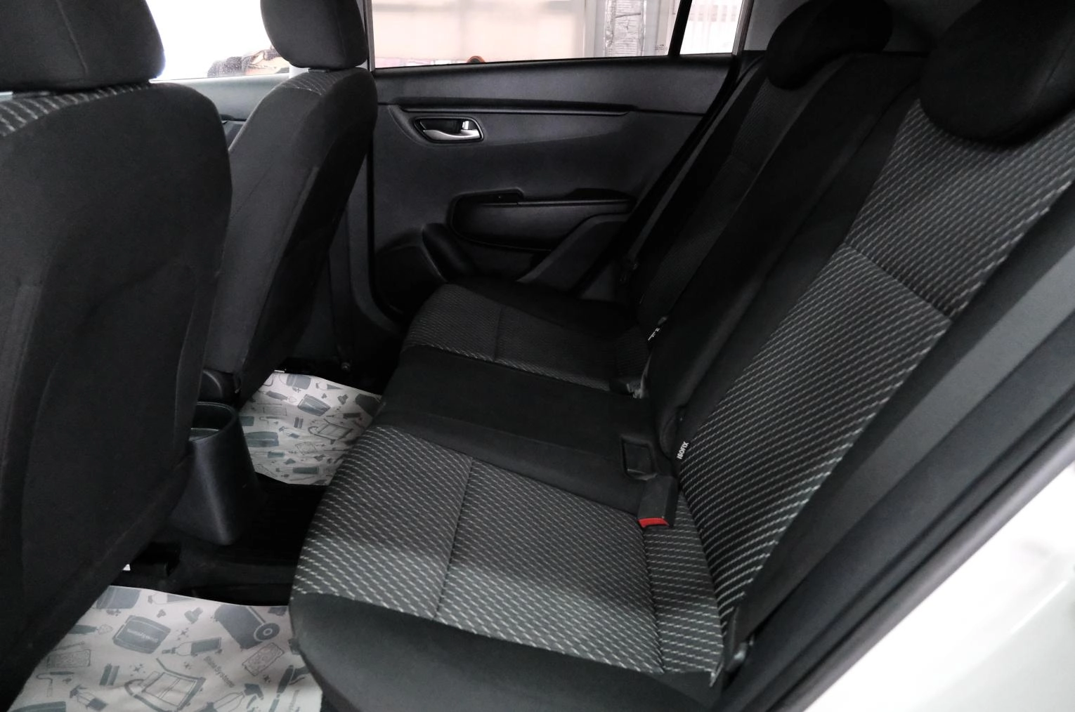 KIA Rio X-Line 22 из 25