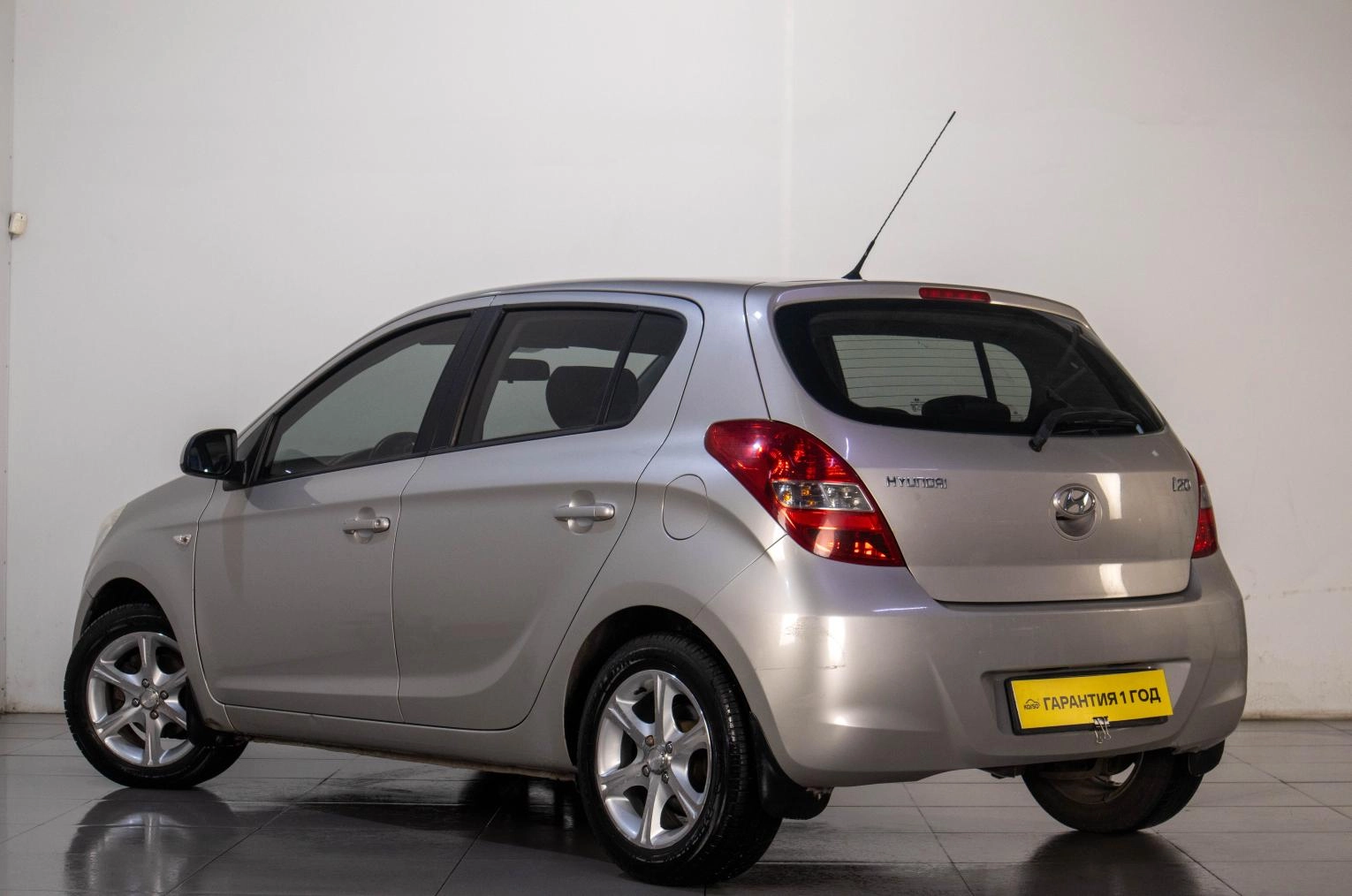 Hyundai i20 4 из 21