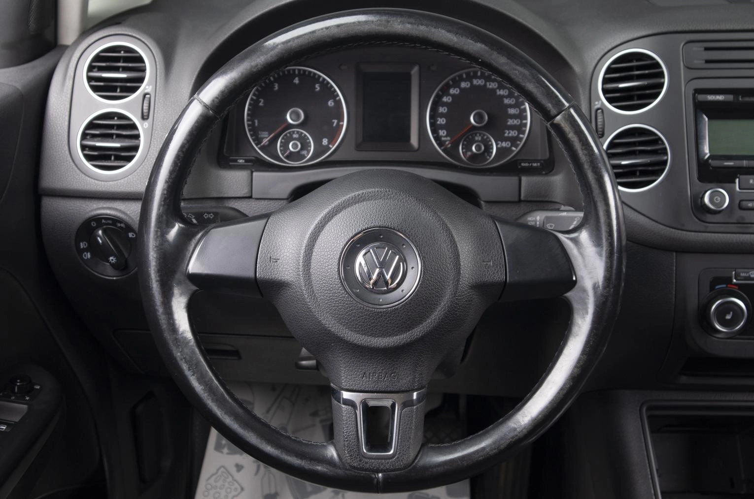 Volkswagen Golf Plus 8 из 17