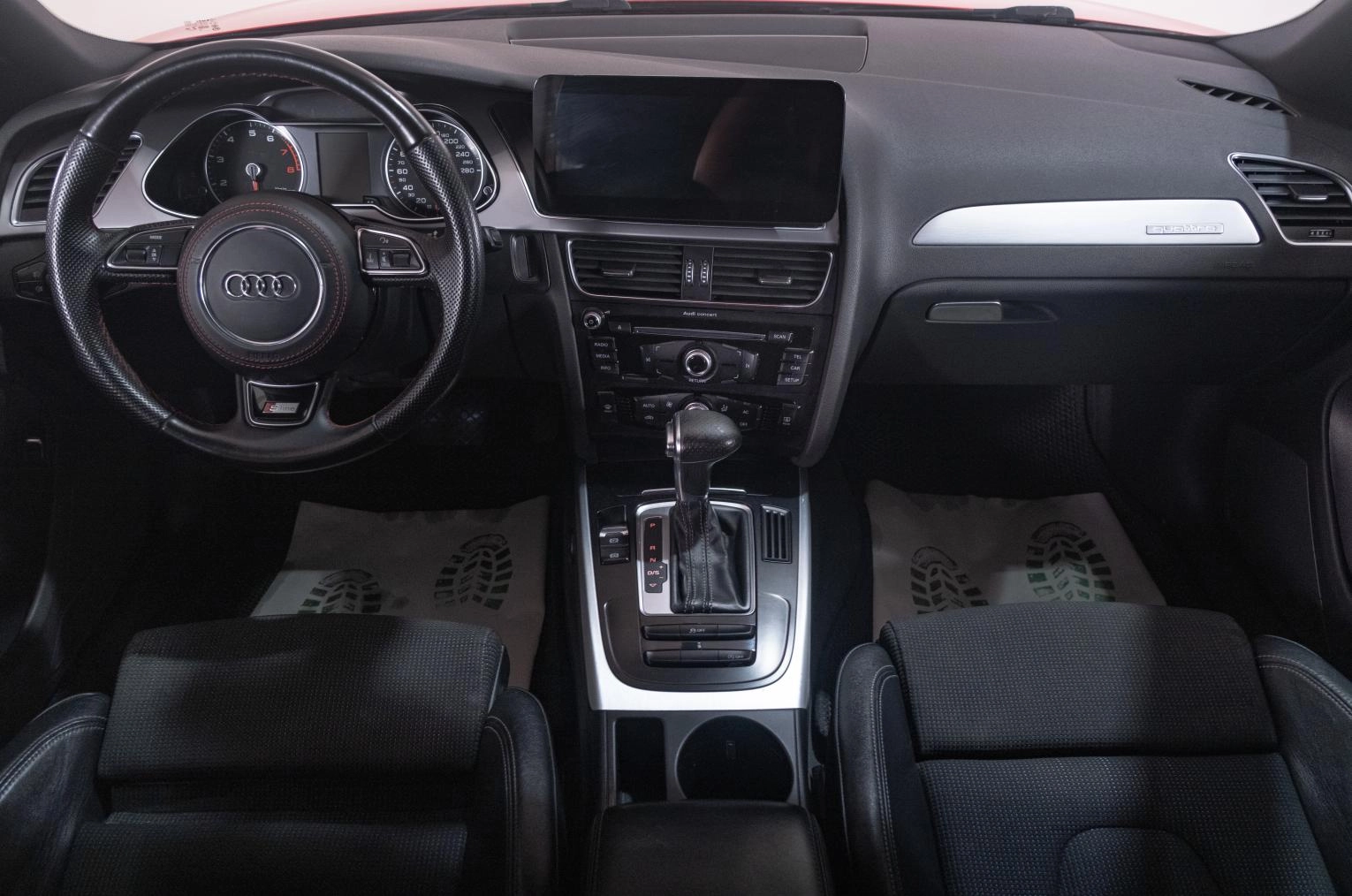 Audi A4 15 из 22