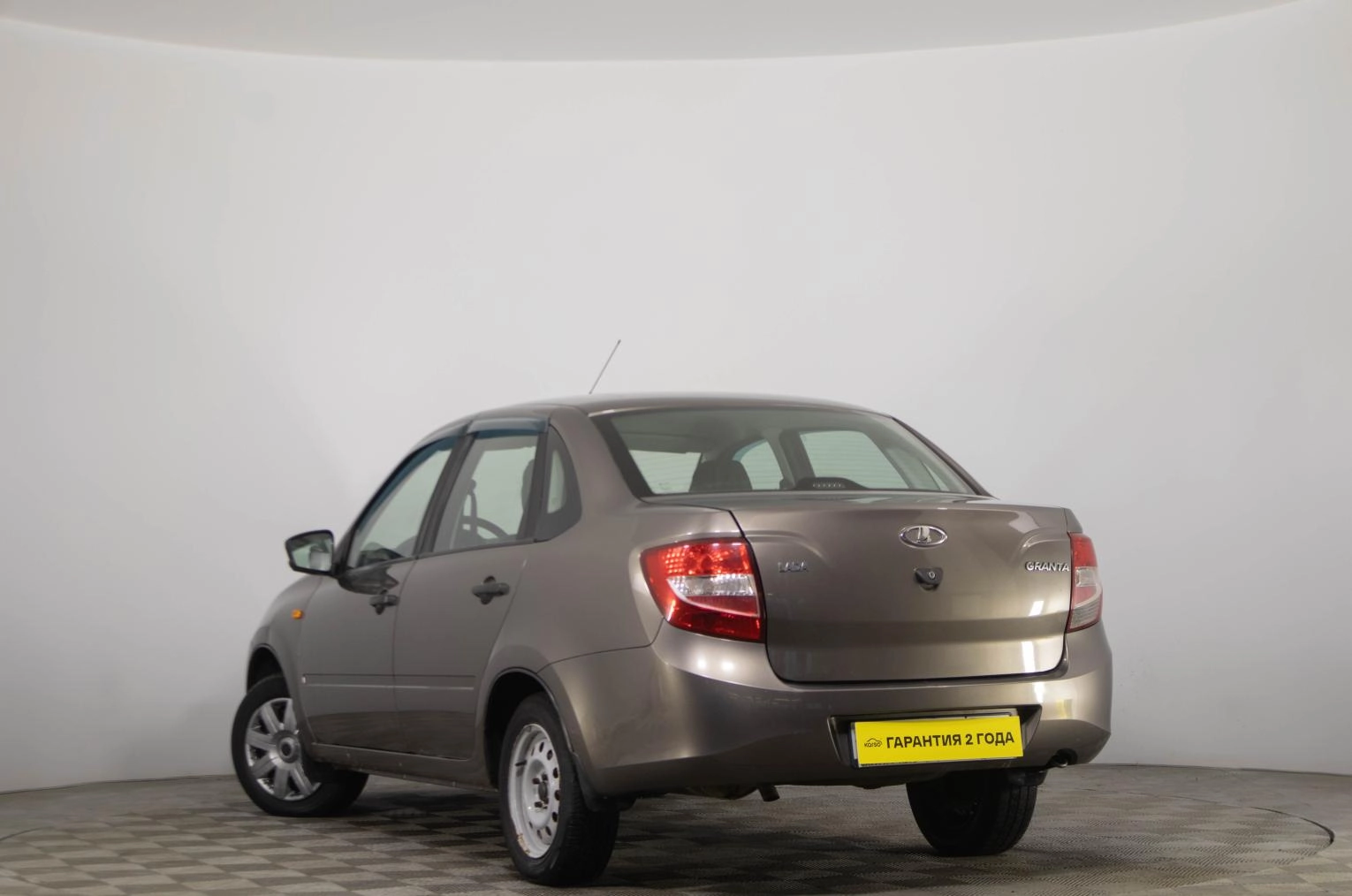 ВАЗ (LADA) Granta 7 из 37
