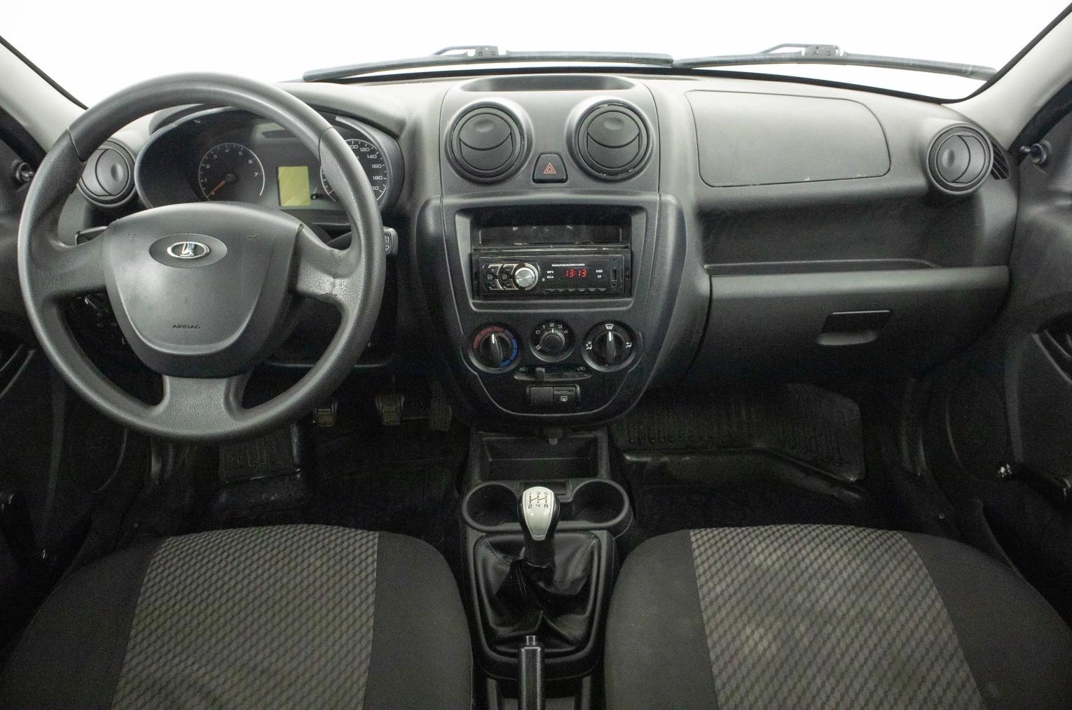 ВАЗ (LADA) Granta 25 из 37