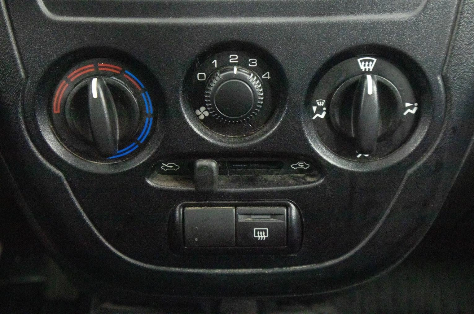 ВАЗ (LADA) Granta 30 из 37