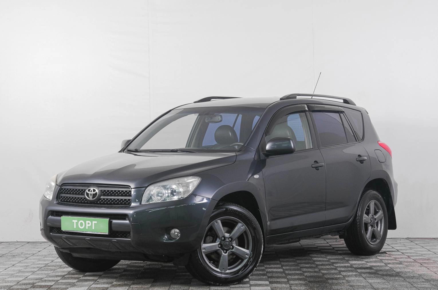 Toyota RAV4 3 из 25