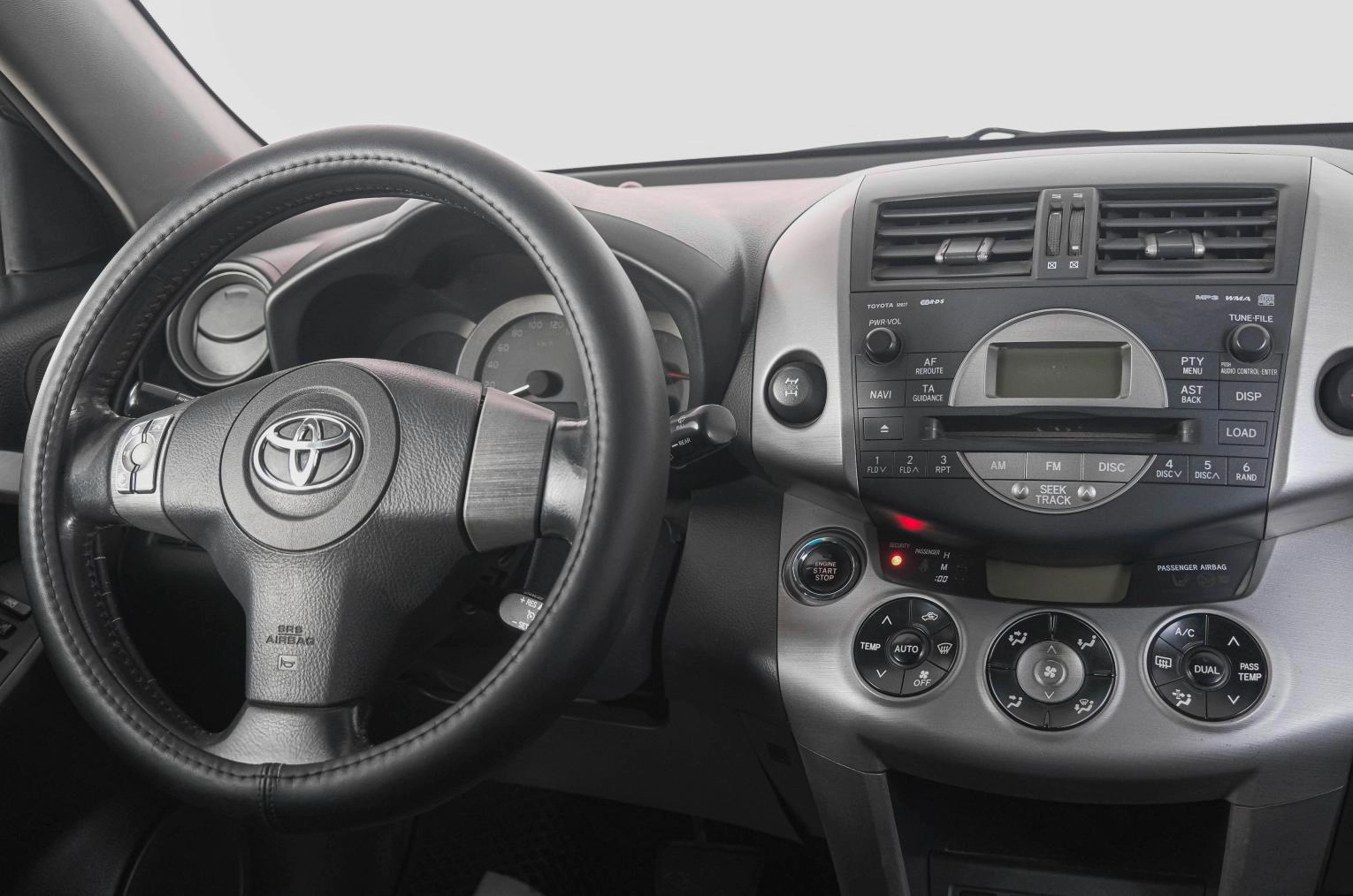 Toyota RAV4 12 из 25