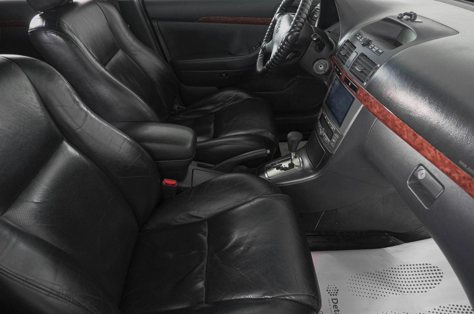 Toyota Avensis 11 из 25