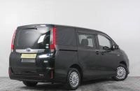 Toyota Noah 6 из 21