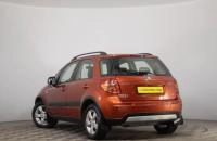 Suzuki SX4 4 из 22