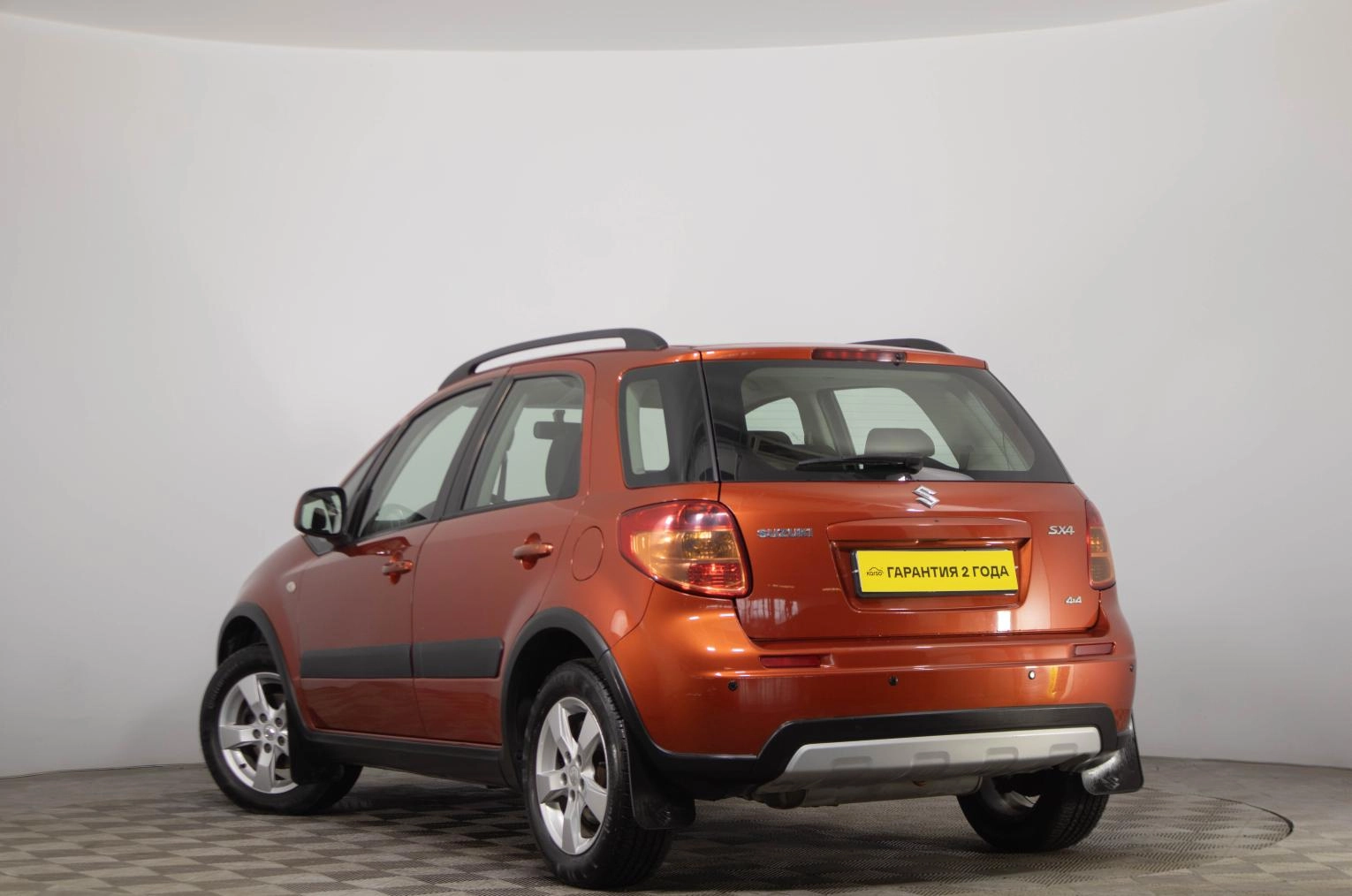 Suzuki SX4 4 из 22