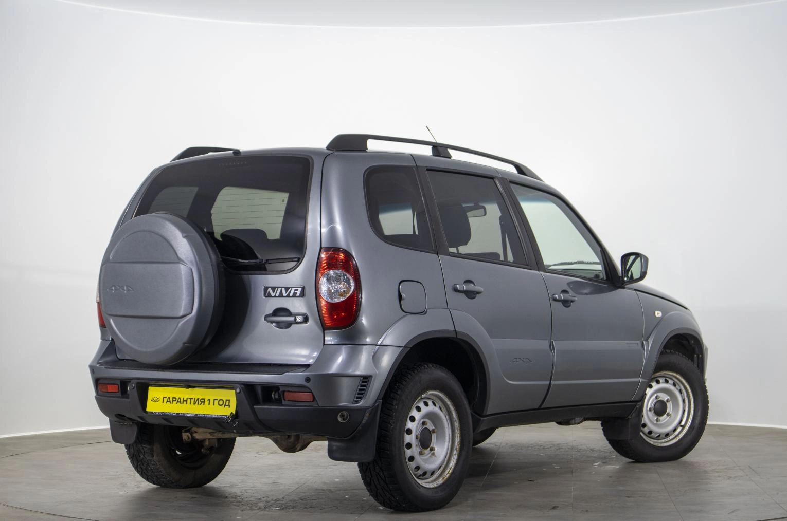 Chevrolet Niva 4 из 17