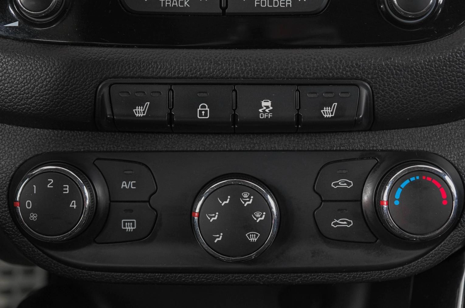 KIA cee'd 19 из 23