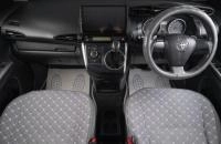 Toyota Wish 7 из 18