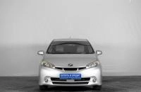 Toyota Wish 2 из 18