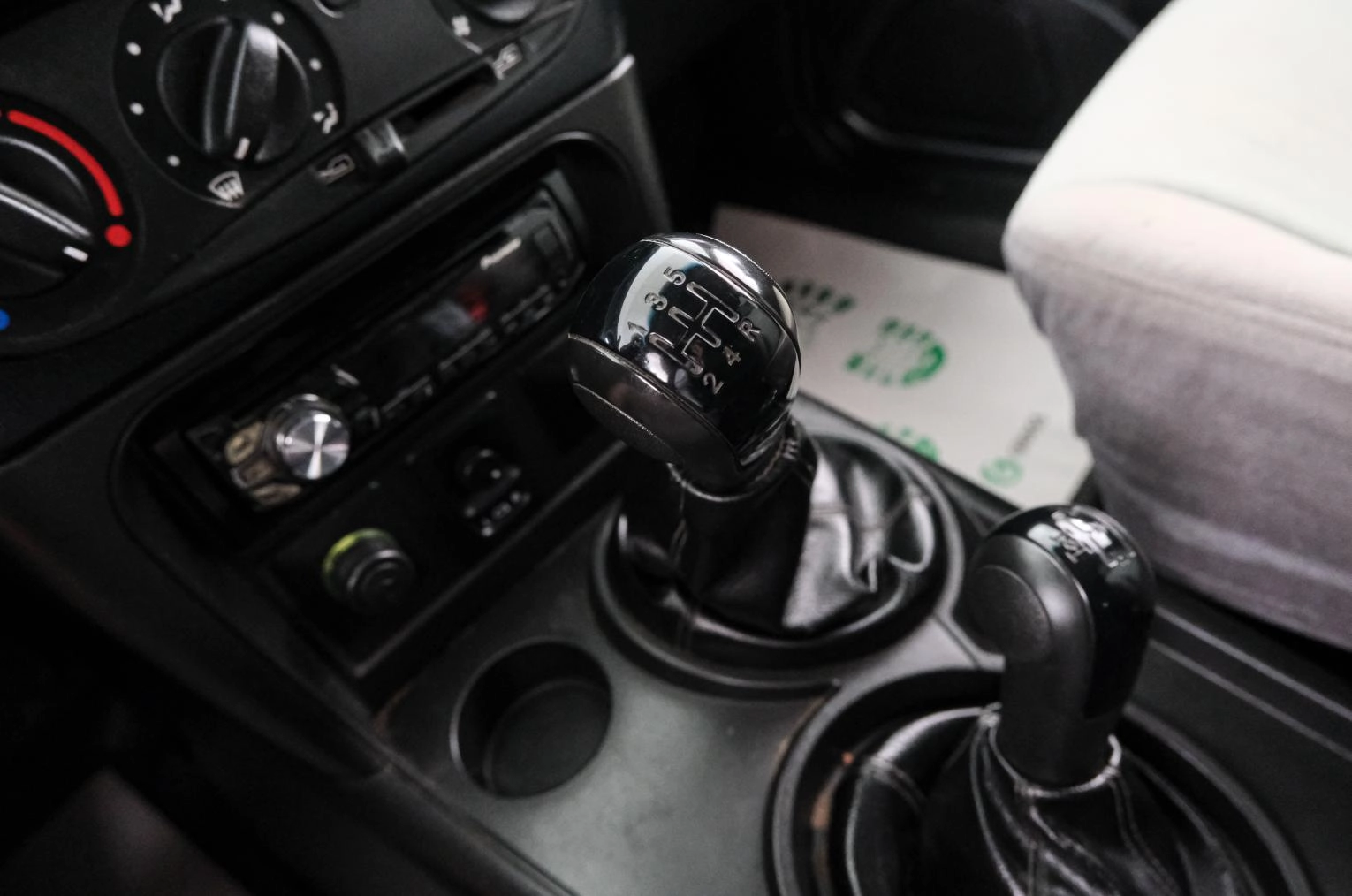 Chevrolet Niva 16 из 23
