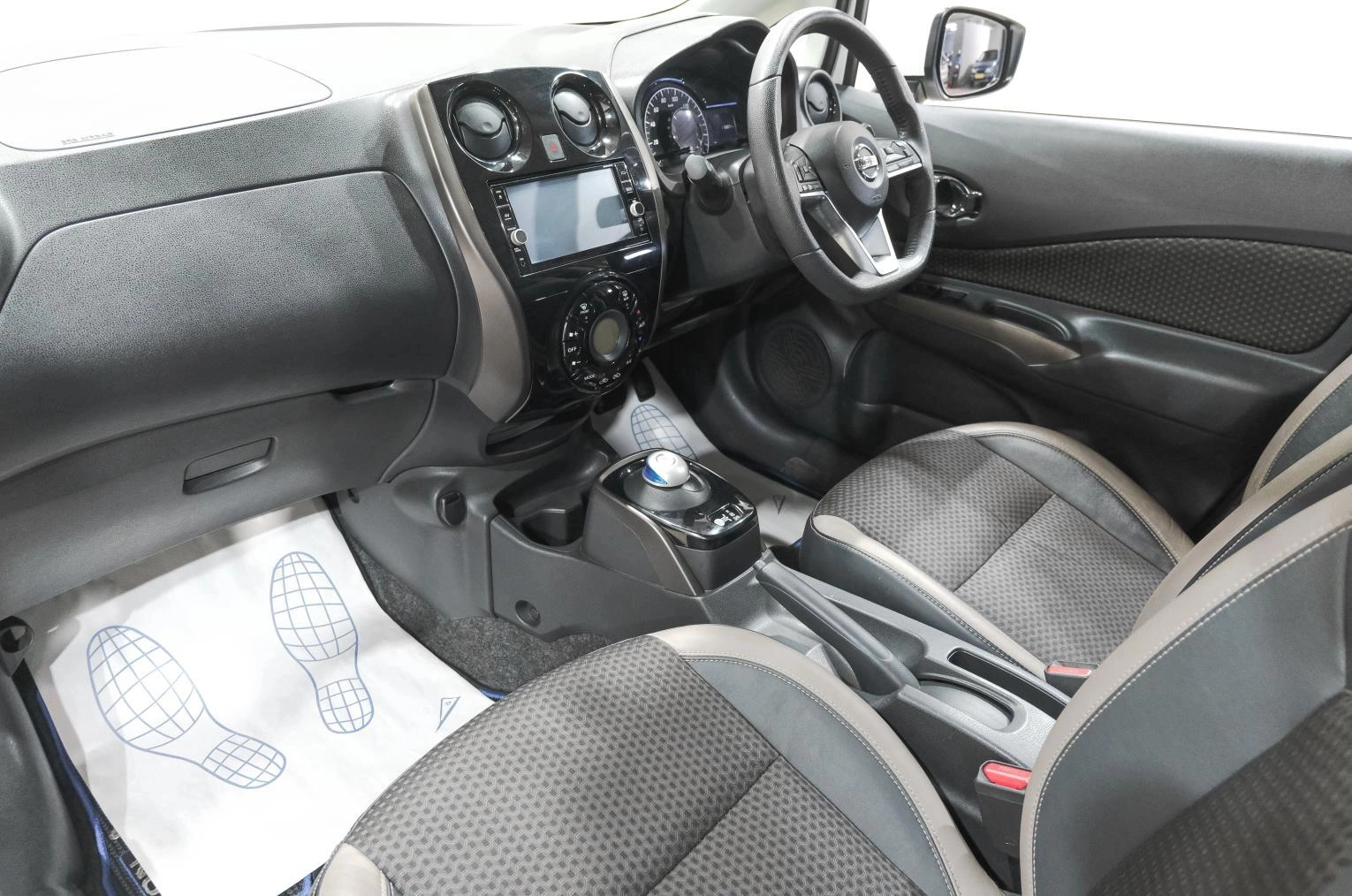 Nissan Note 8 из 26