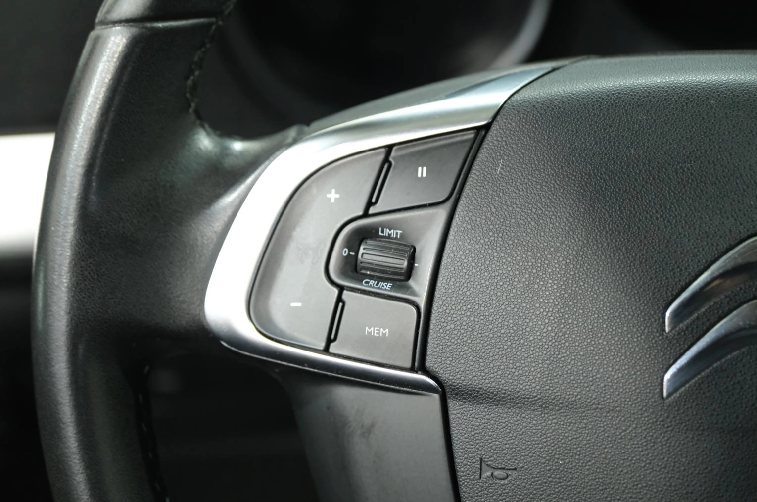 Citroen C4 12 из 22