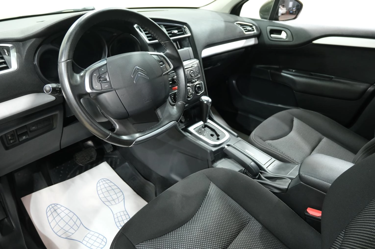 Citroen C4 7 из 22