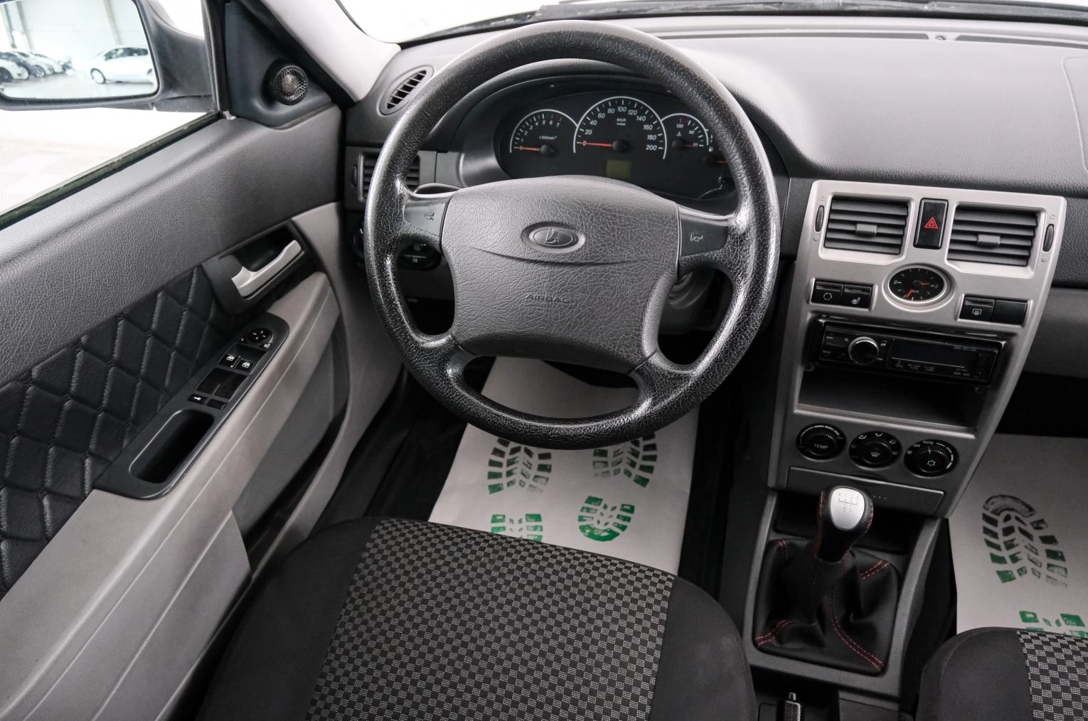 ВАЗ (LADA) Priora 9 из 22