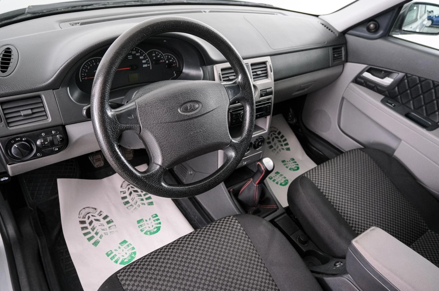 ВАЗ (LADA) Priora 8 из 22