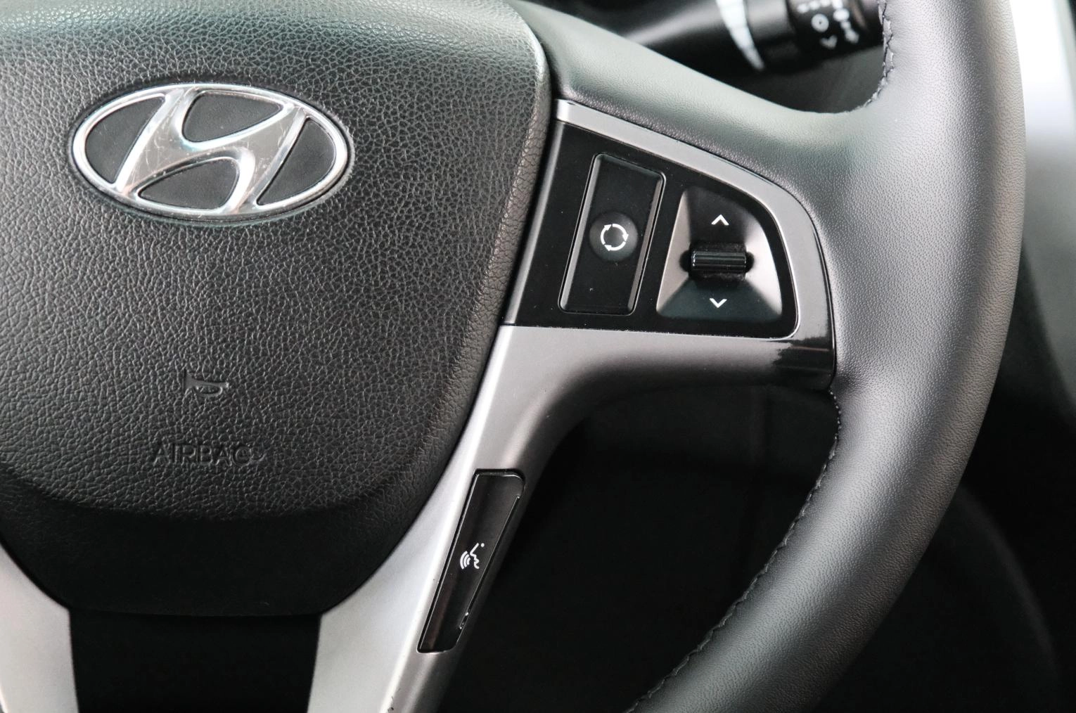 Hyundai Solaris 14 из 25