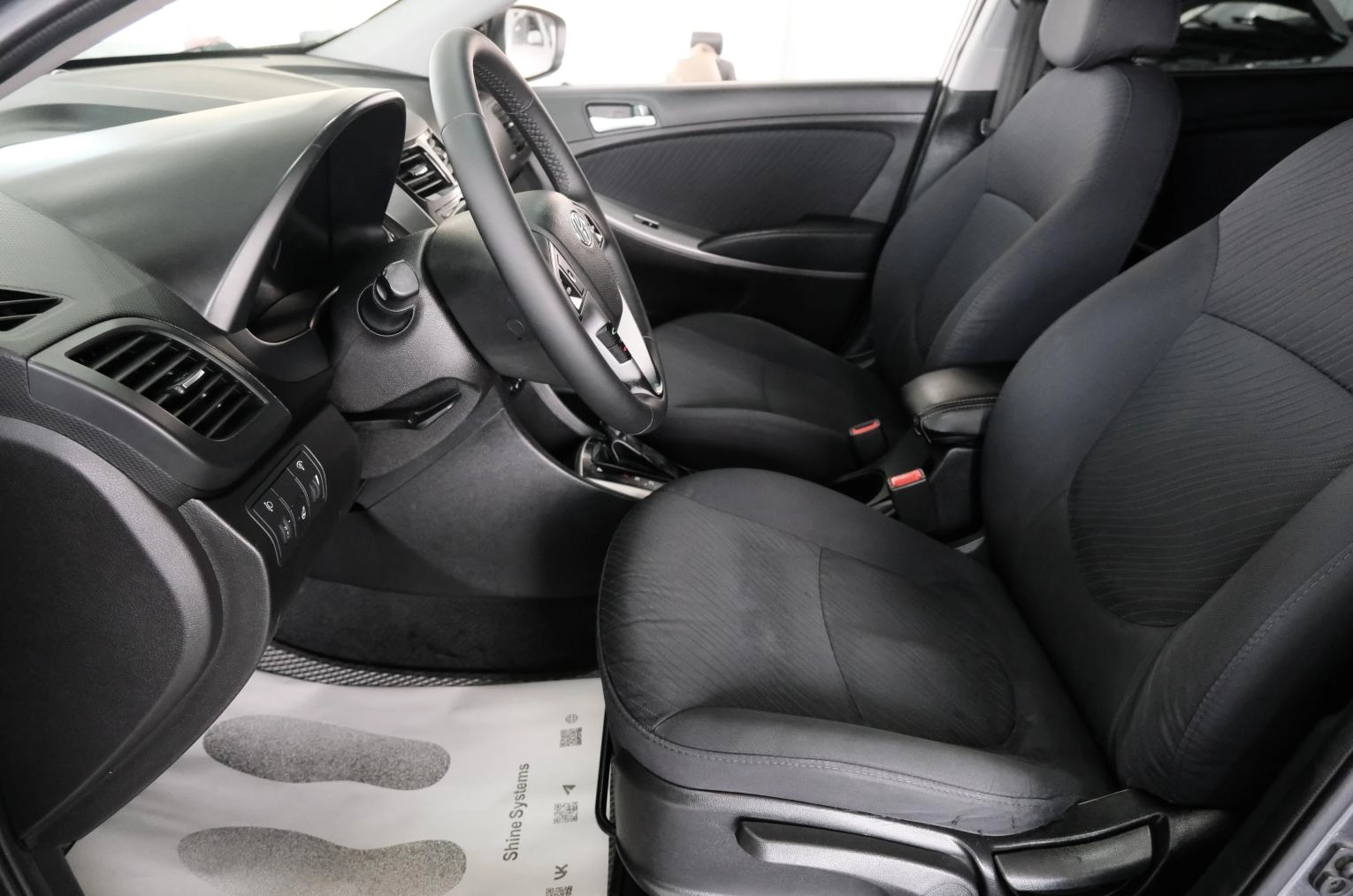 Hyundai Solaris 7 из 25