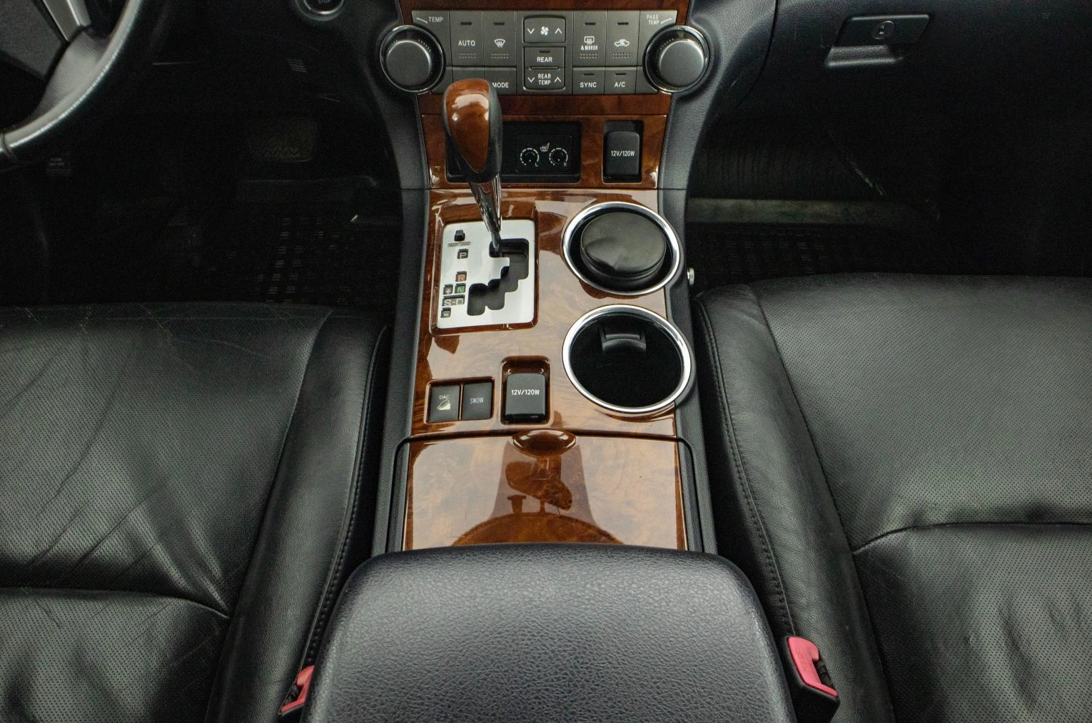 Toyota Highlander 28 из 30