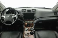 Toyota Highlander 18 из 30