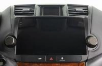 Toyota Highlander 24 из 30