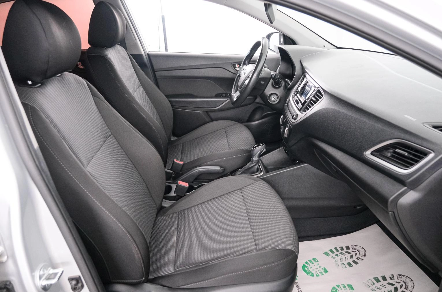 Hyundai Solaris 13 из 21