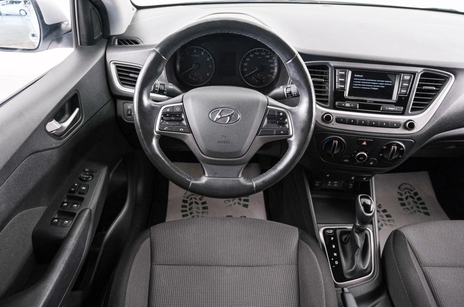 Hyundai Solaris 14 из 21