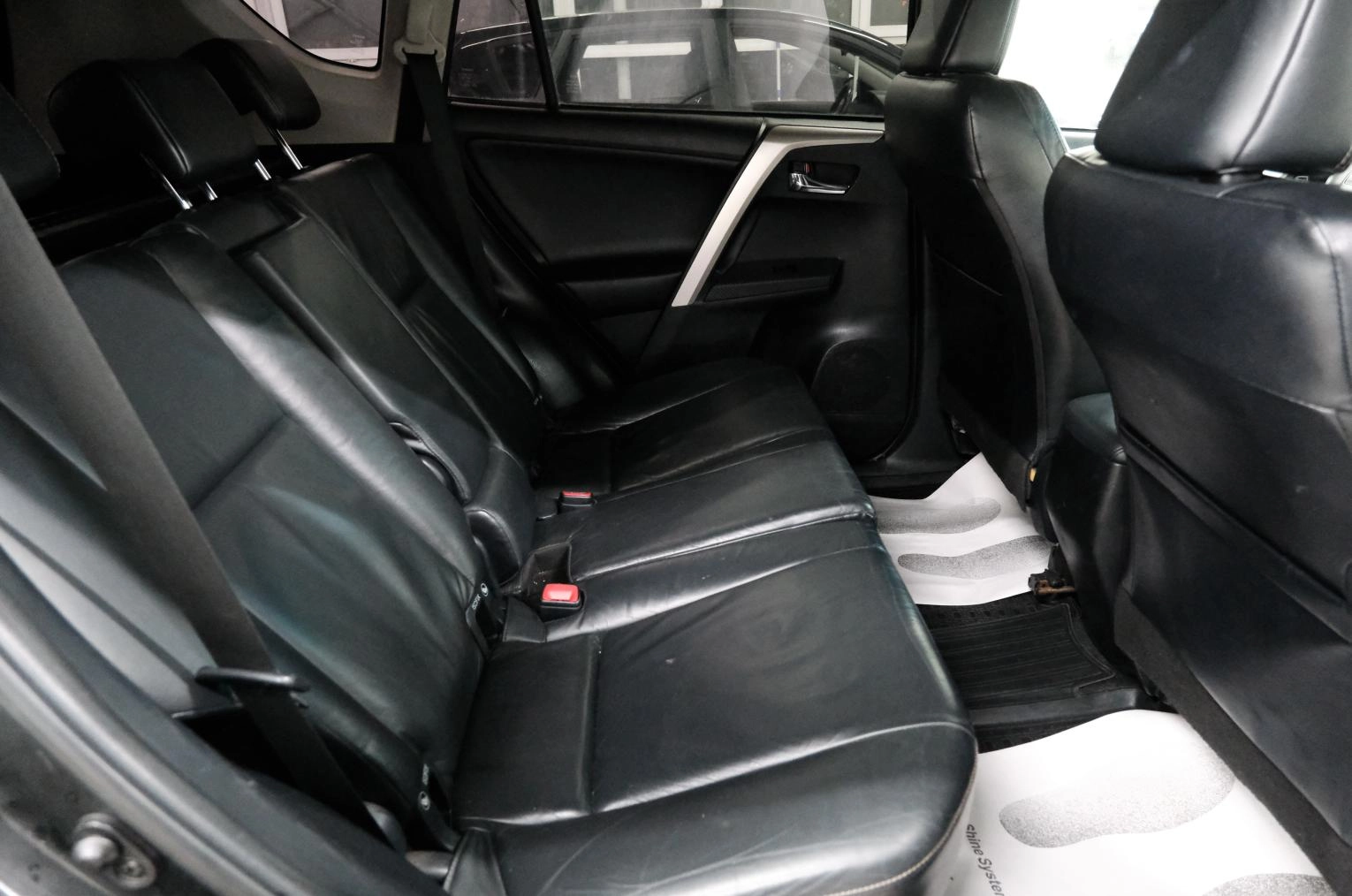 Toyota RAV4 24 из 26