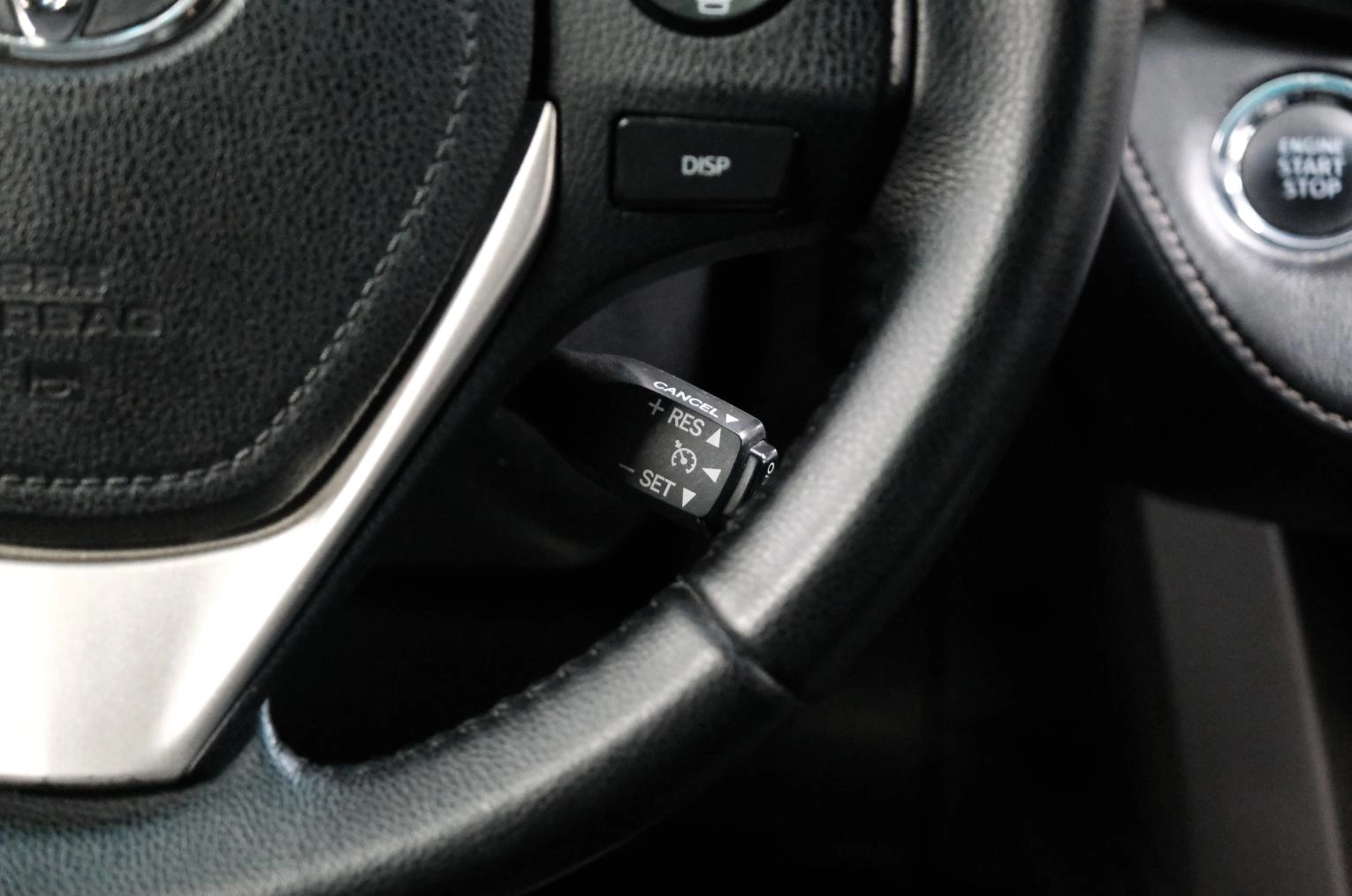 Toyota RAV4 14 из 26