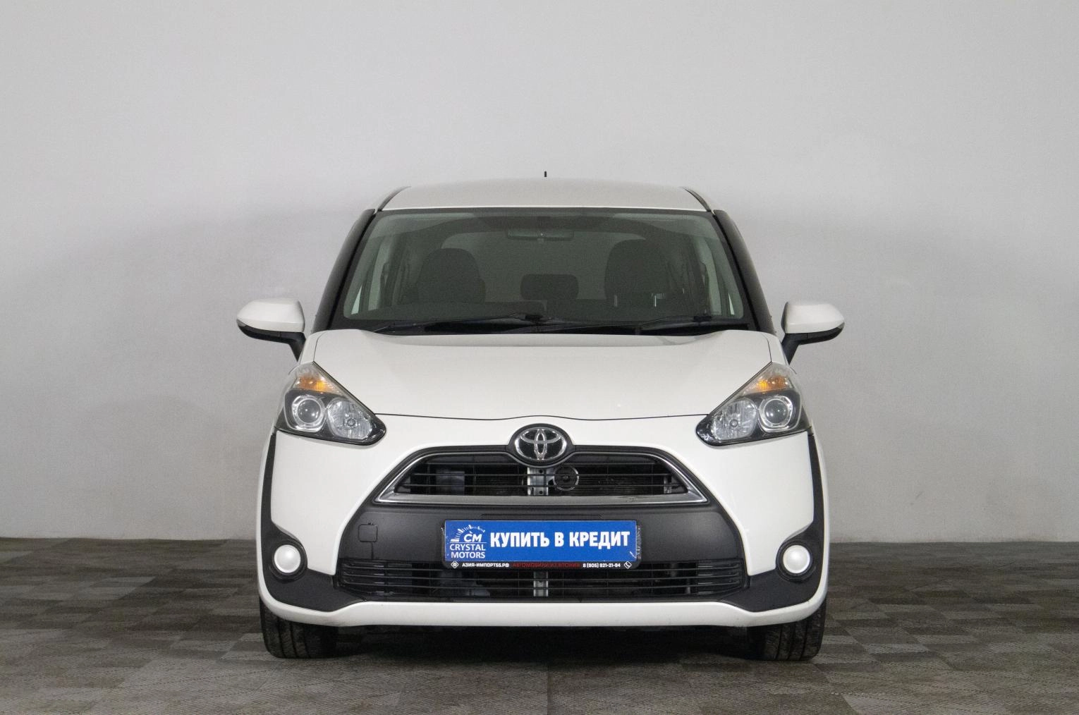 Toyota Sienta 2 из 19