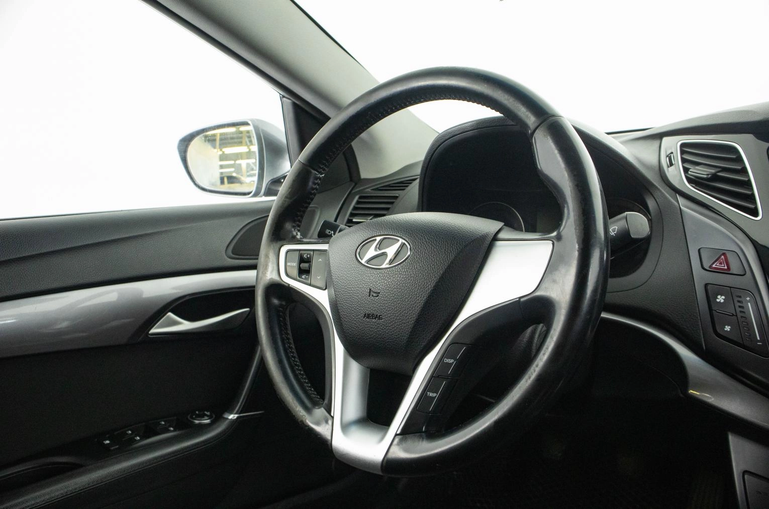 Hyundai i40 12 из 22