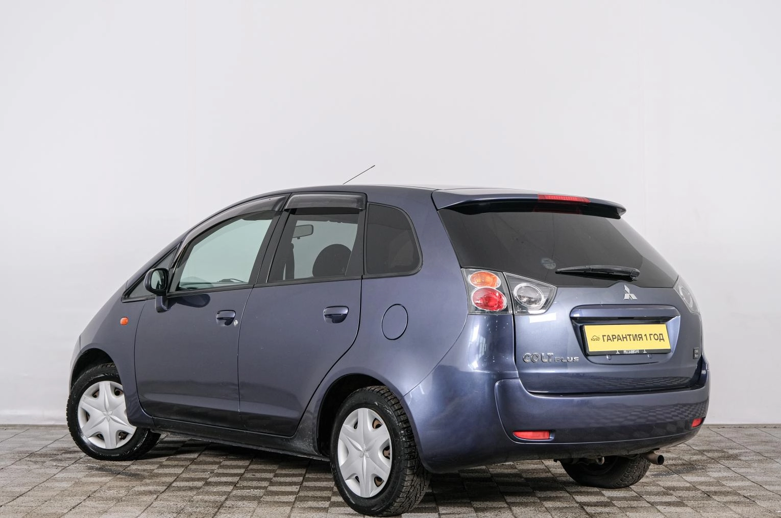 Mitsubishi Colt 4 из 20