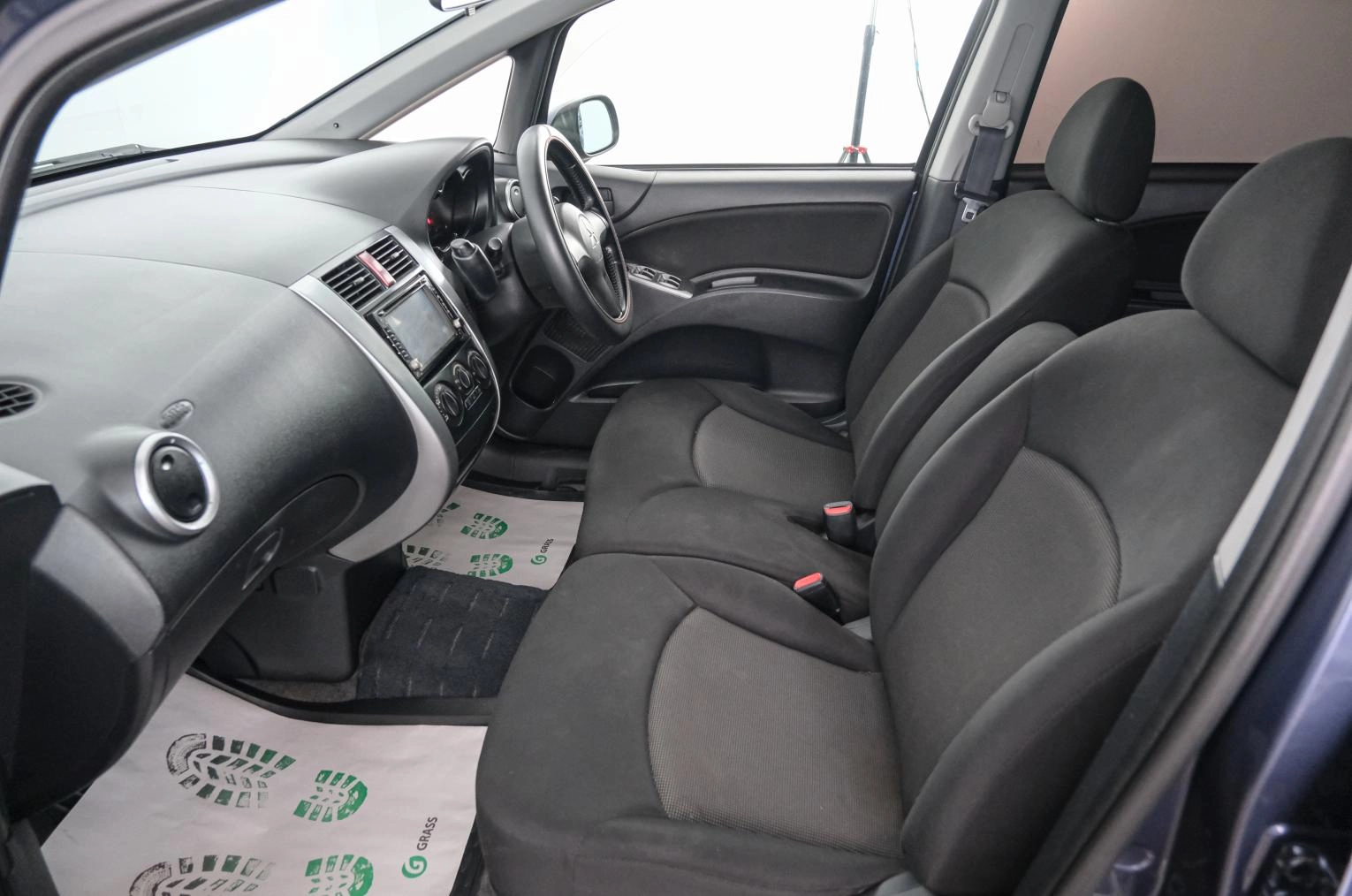Mitsubishi Colt 13 из 20