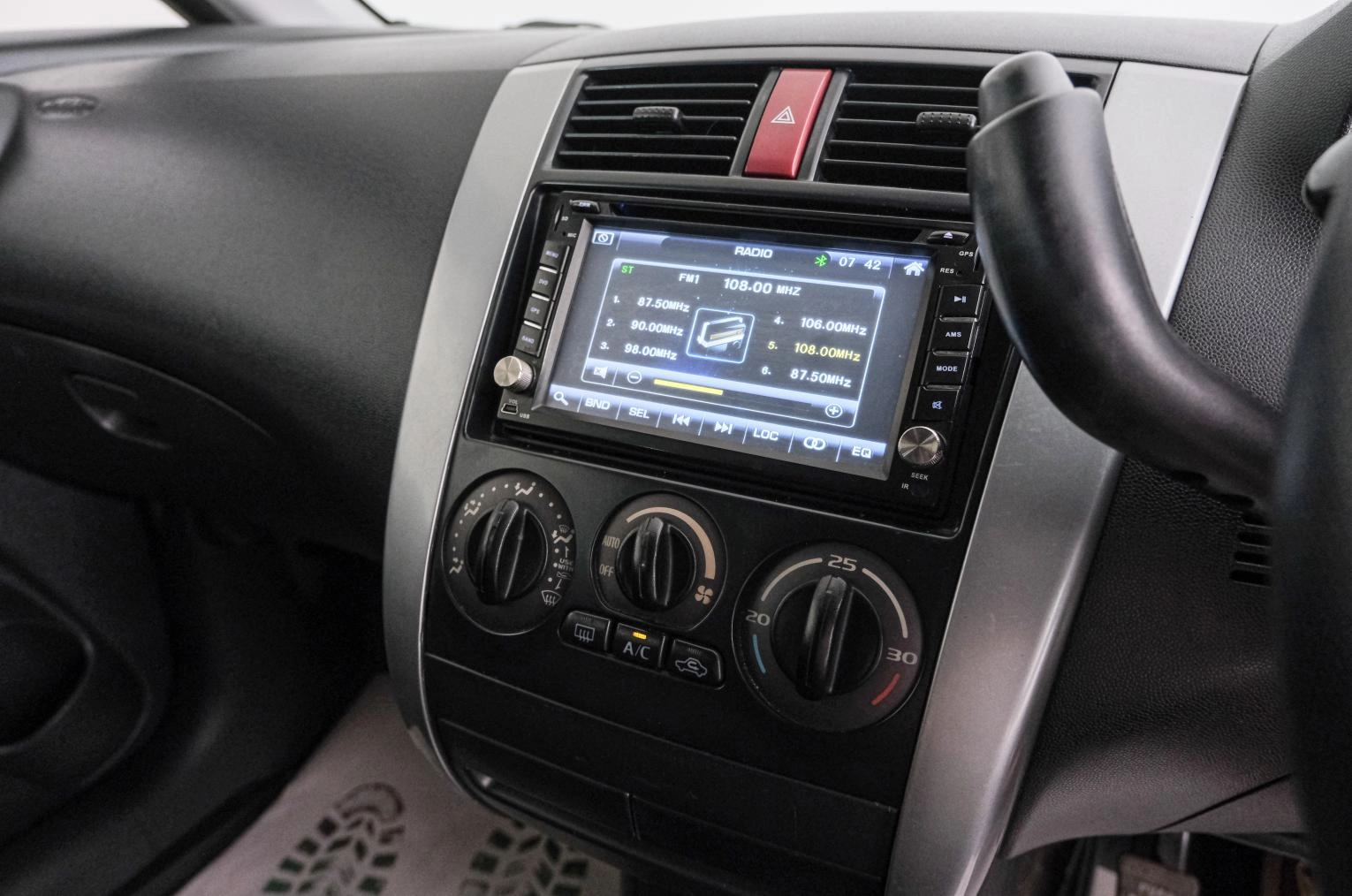 Mitsubishi Colt 15 из 20