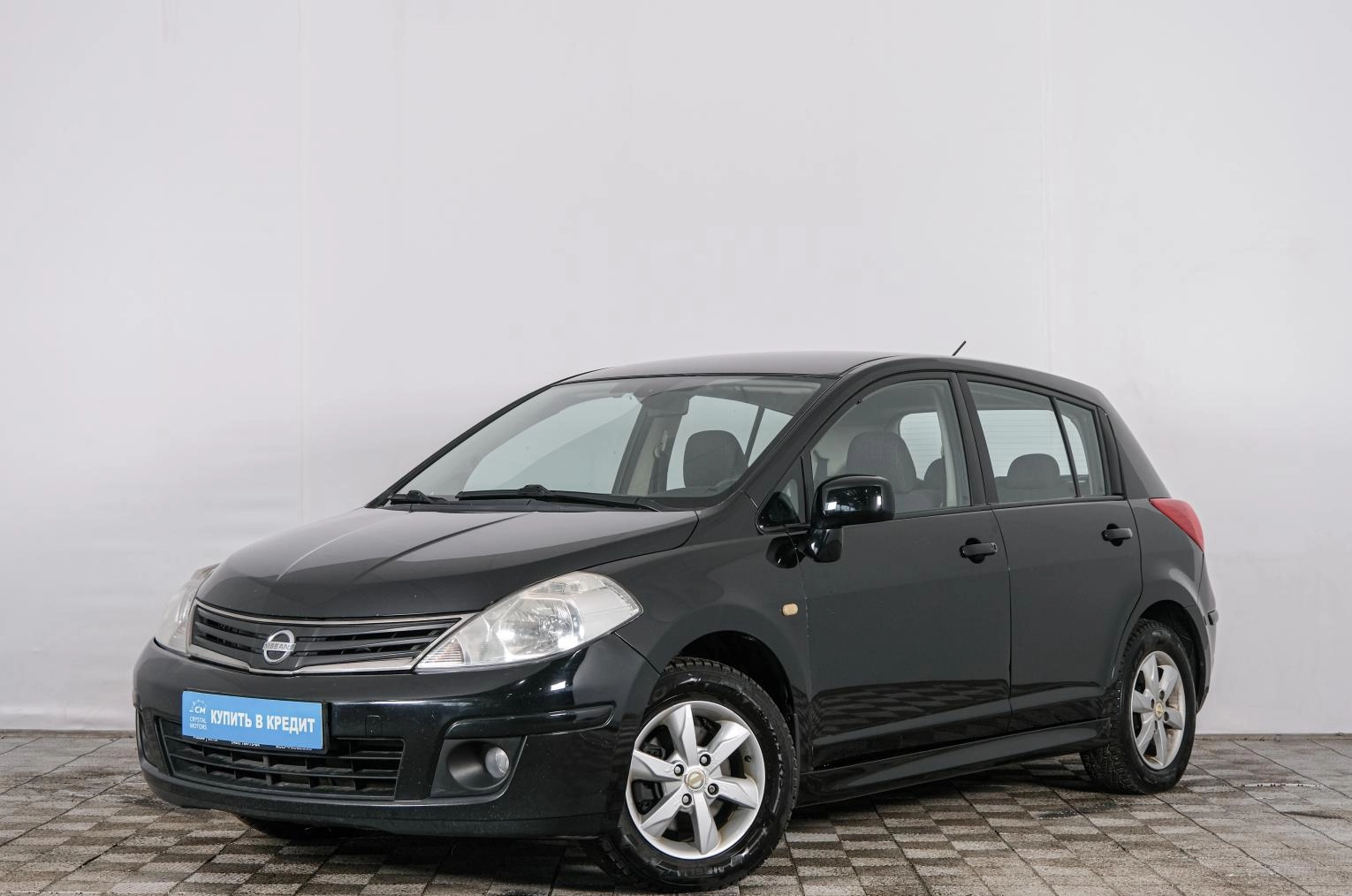Nissan Tiida 3 из 21