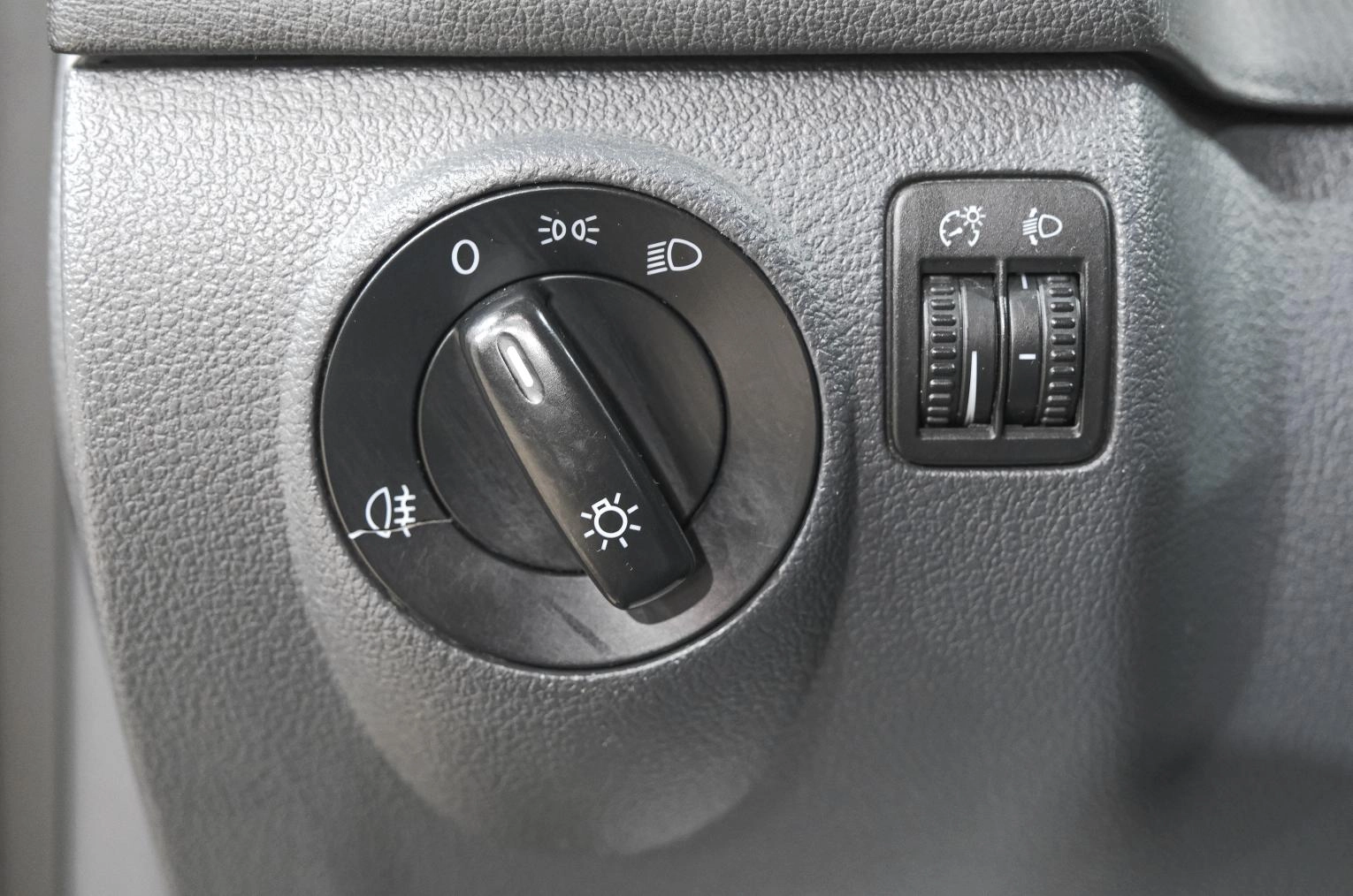 Volkswagen Golf Plus 17 из 21