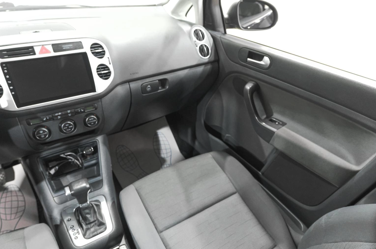 Volkswagen Golf Plus 11 из 21