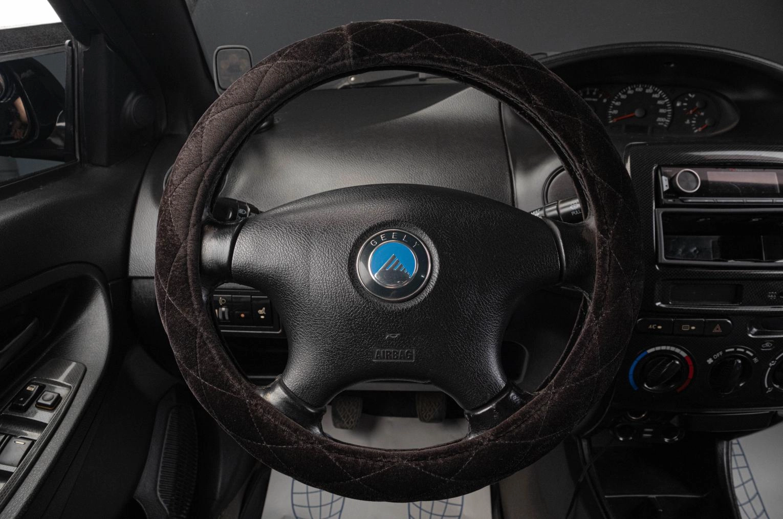 Geely MK 10 из 18