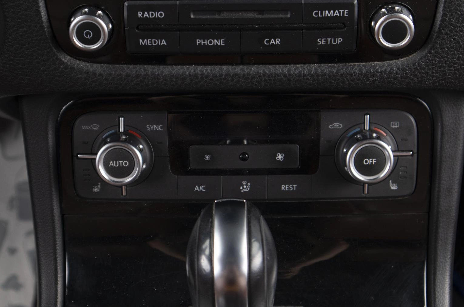 Volkswagen Touareg 13 из 23