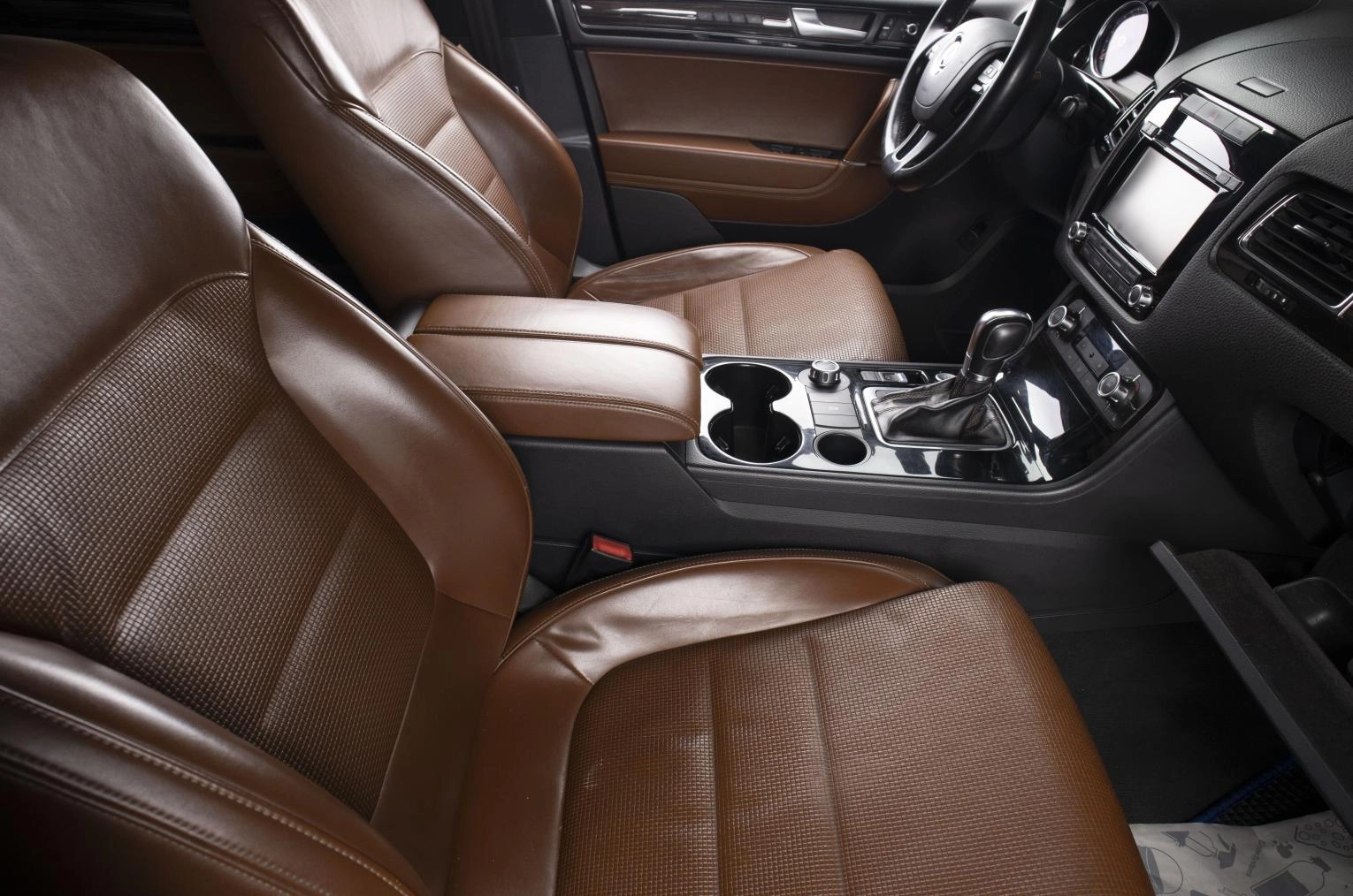 Volkswagen Touareg 20 из 23