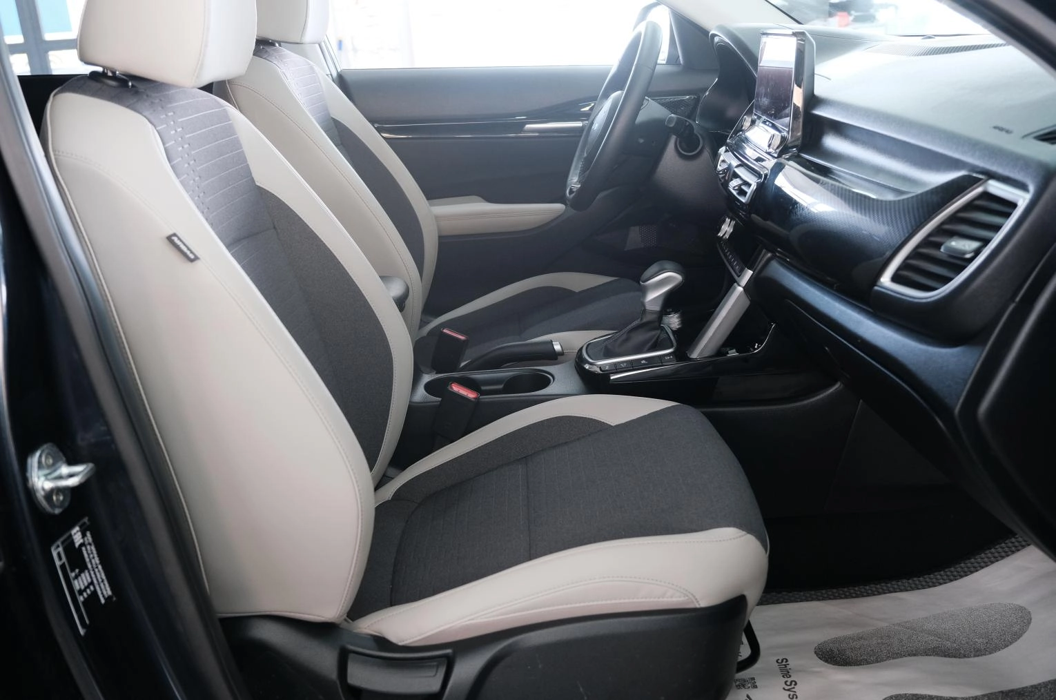 KIA Seltos 24 из 27