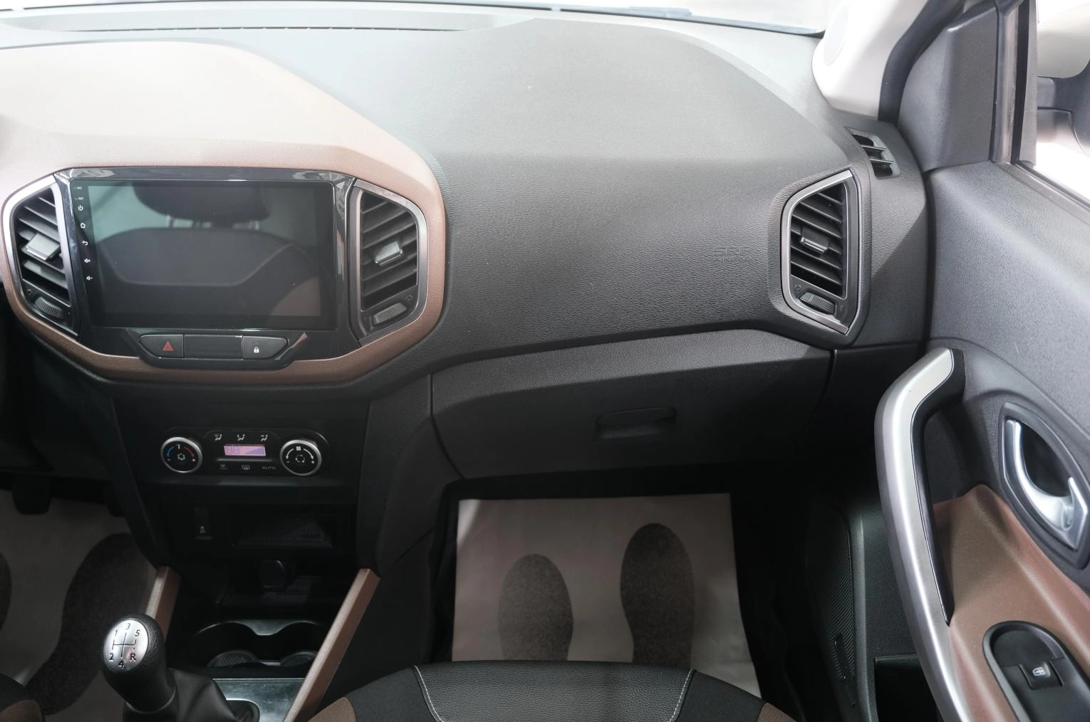 ВАЗ (LADA) XRAY 19 из 25